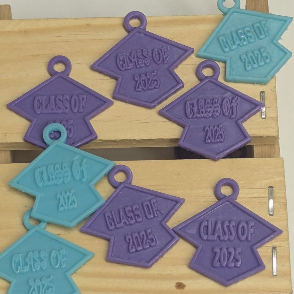 CONGRATULATION 2025 keychains - Picture 9 of 10